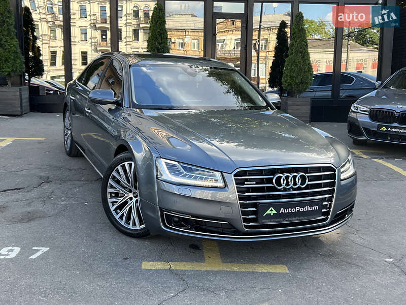Audi A8 (2016)