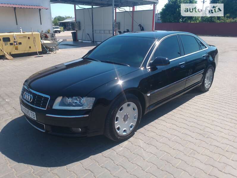 Audi A8 (2003)