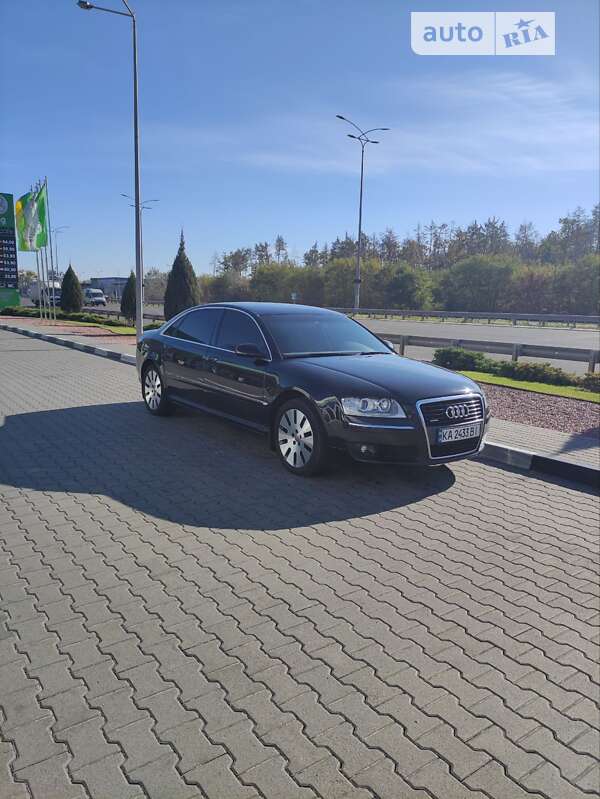 Audi A8 (2006)