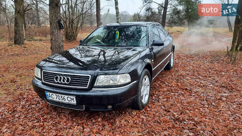 Audi A8 (2000)