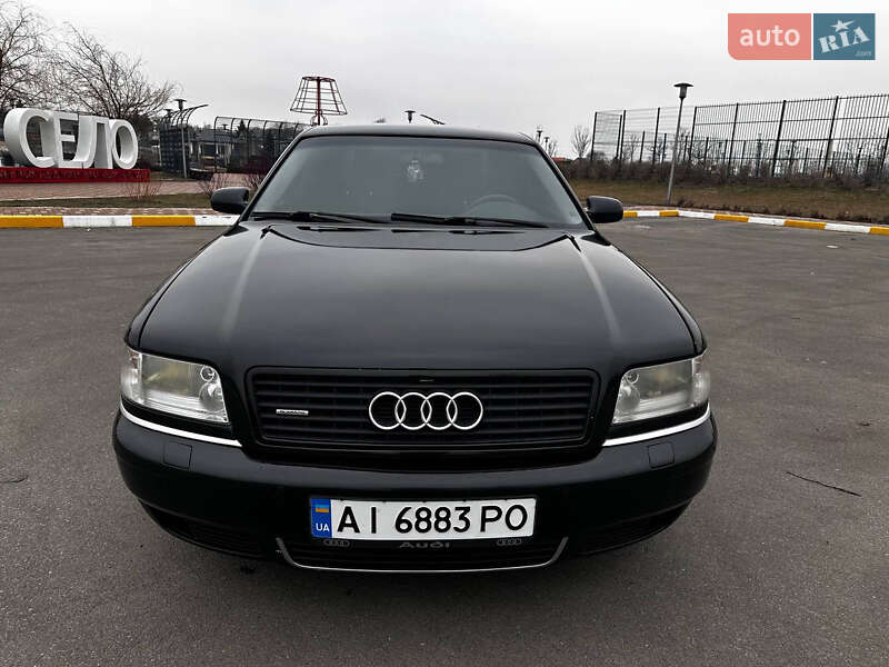 Audi A8 (2000)