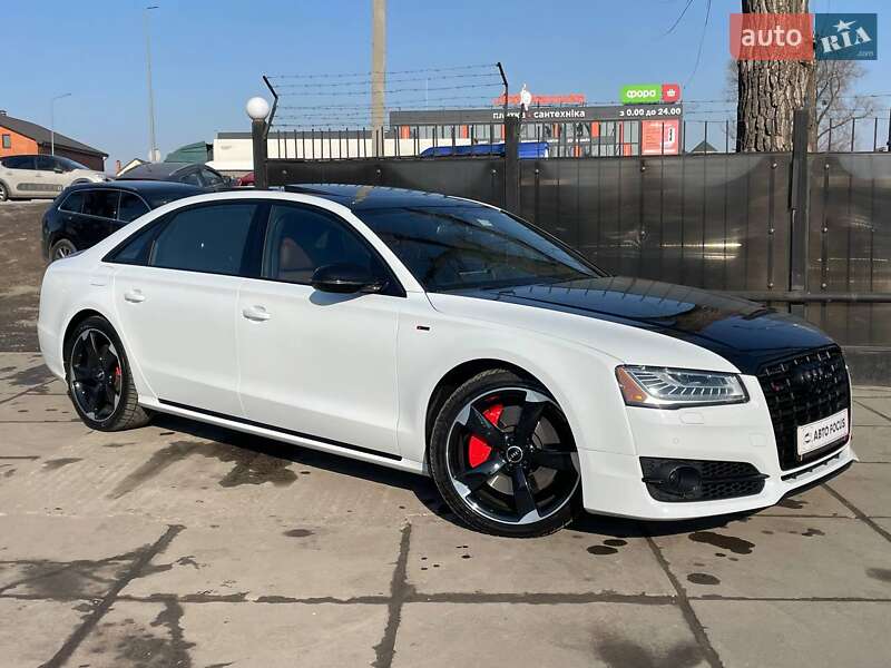 Audi A8 (2017)