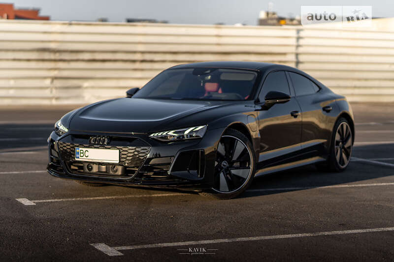 Audi E-tron gt (2021)