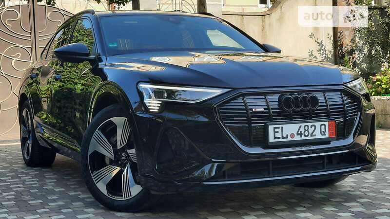 Audi E-tron (2020)