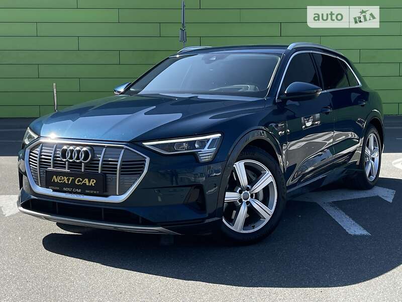 Audi E-tron (2020)
