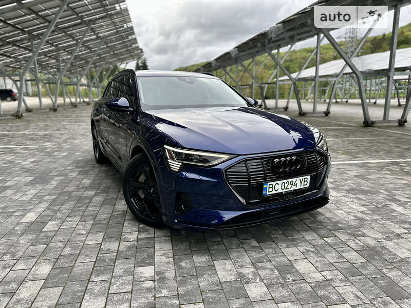 Audi E-tron (2020)
