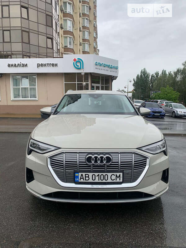 Audi E-tron (2020)