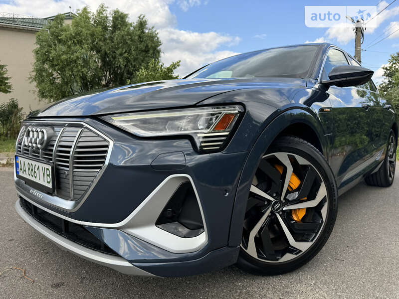 Audi E-tron (2020)