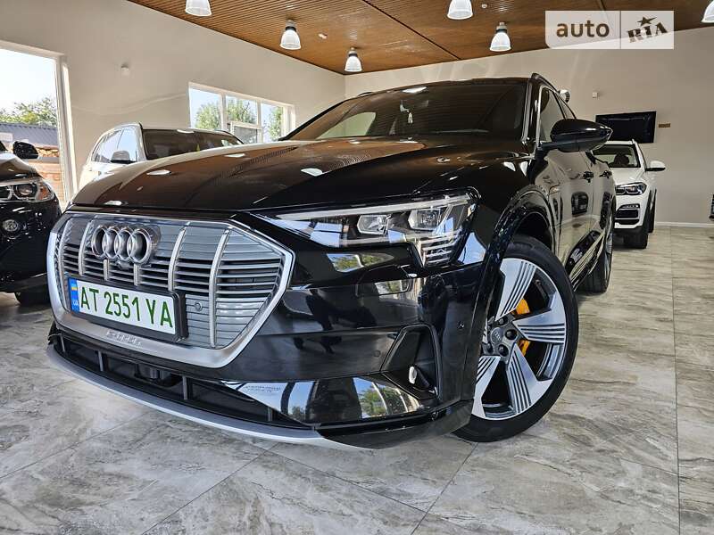 Audi E-tron (2018)