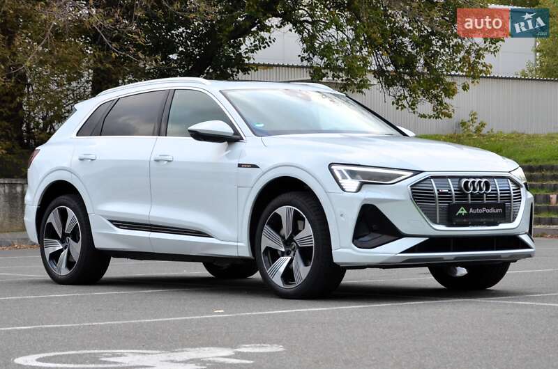 Audi E-tron (2020)