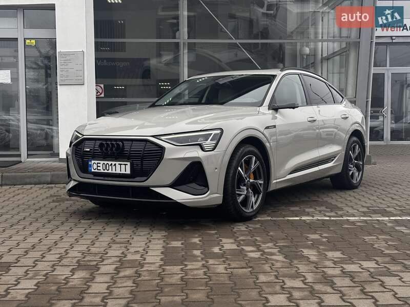 Audi E-tron (2021)