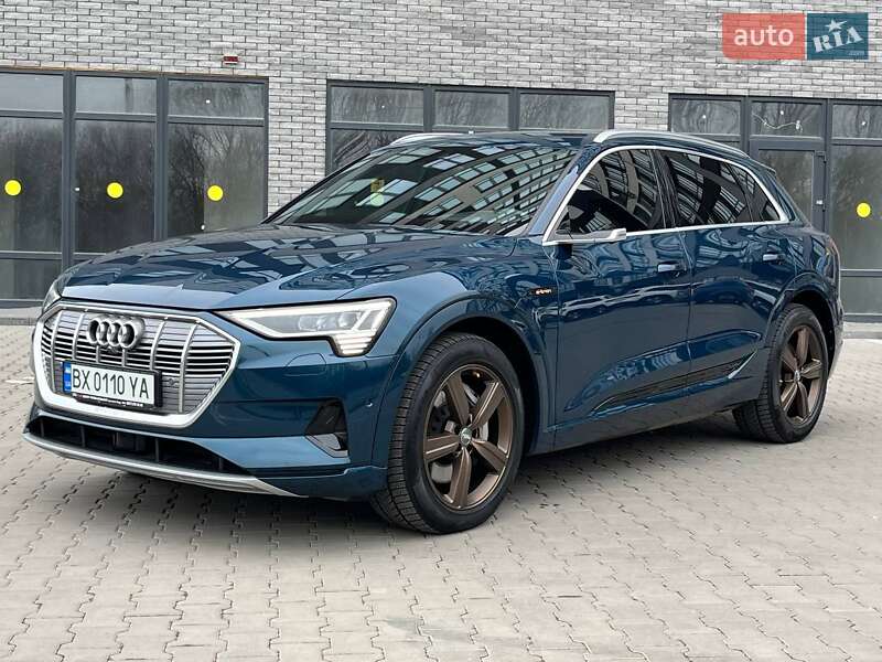 Audi E-tron (2019)