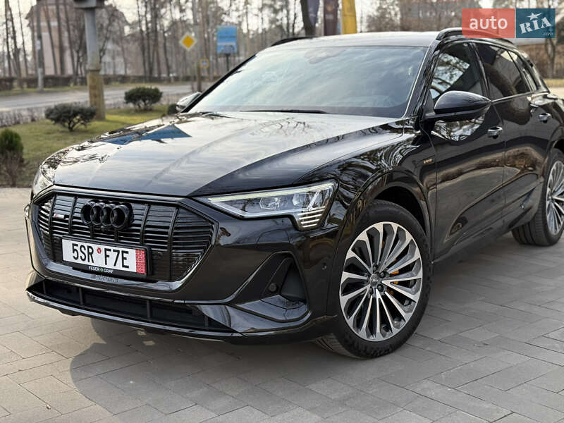 Audi E-tron (2020)