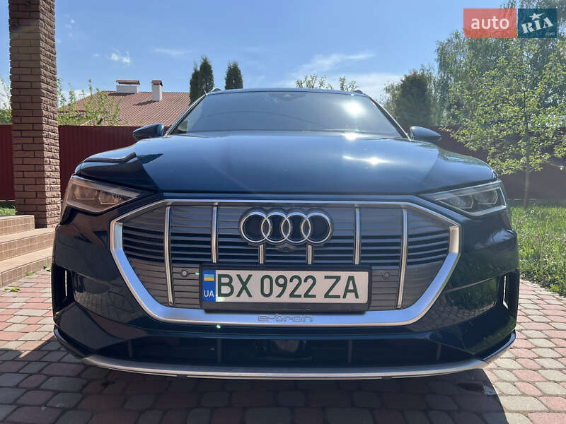 Audi E-tron (2018)