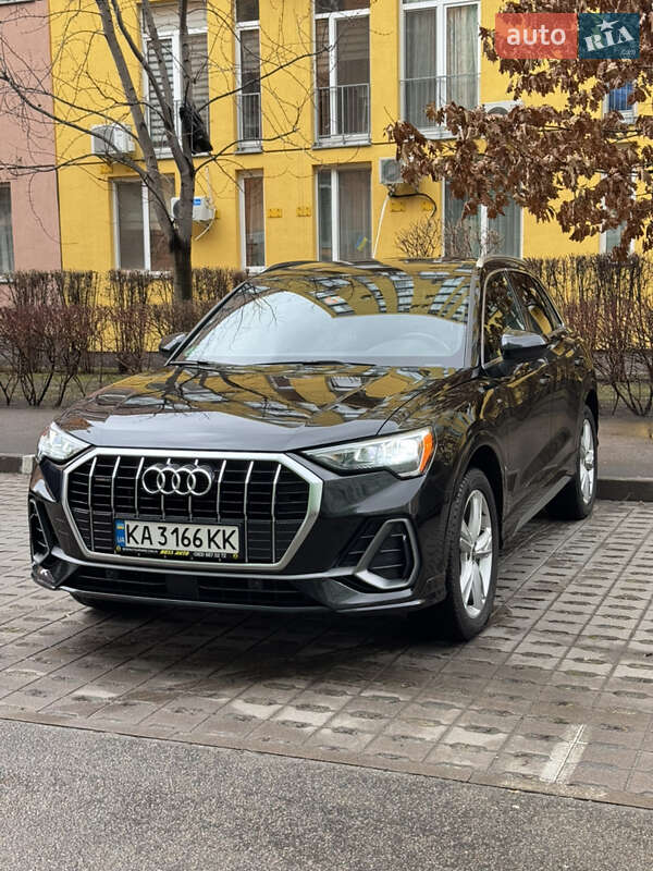 Audi Q3 (2021)