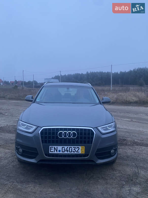Audi Q3 (2014)