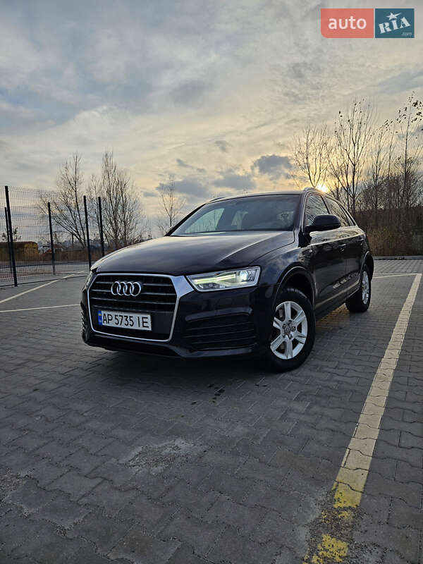 Audi Q3 (2015)