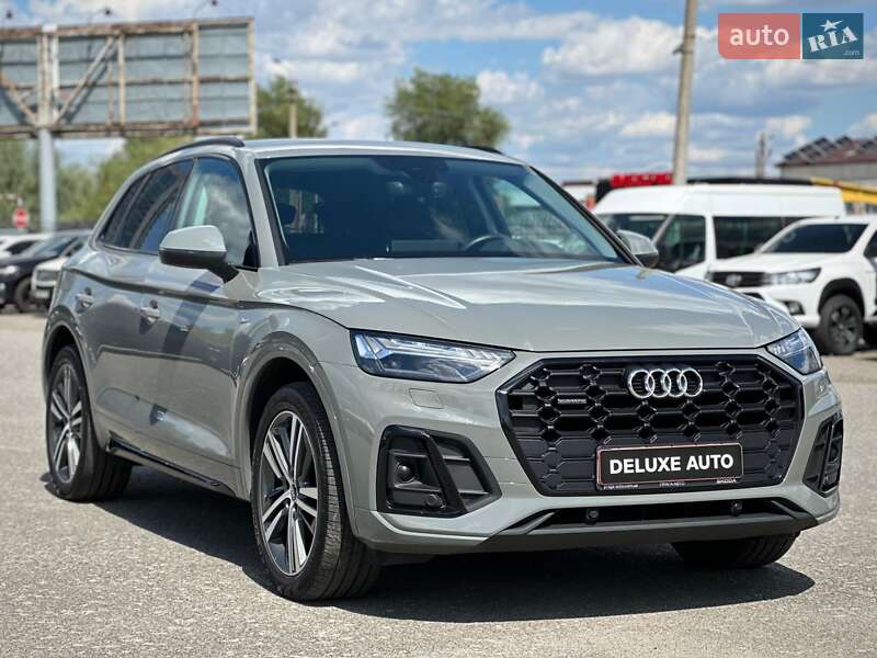 Audi Q5 (2022)