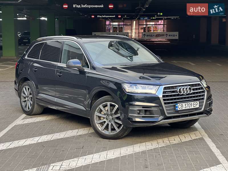 Audi Q7 (2016)