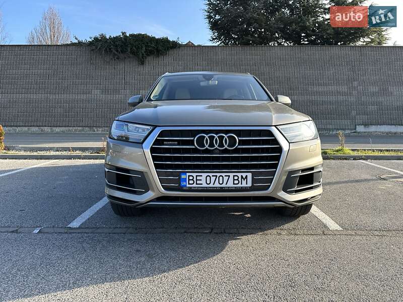 Audi Q7 (2016)