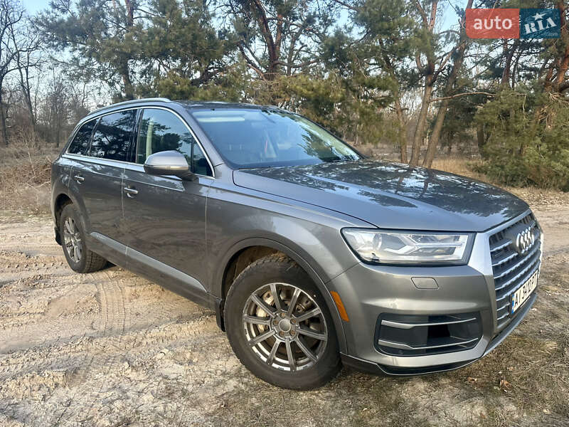 Audi Q7 (2017)