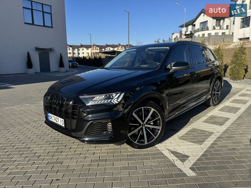 Audi Q7 (2022)
