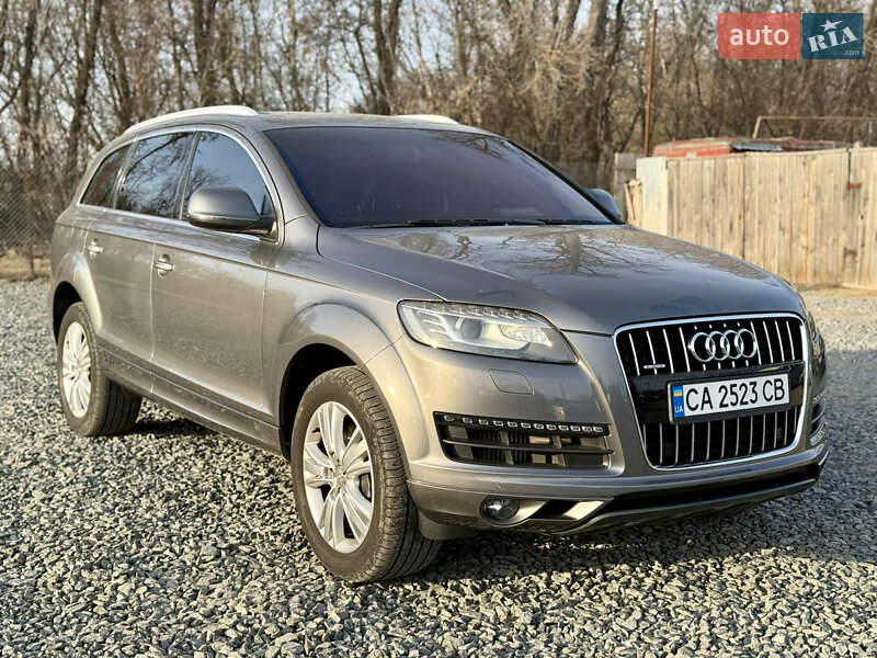 Audi Q7 (2013)