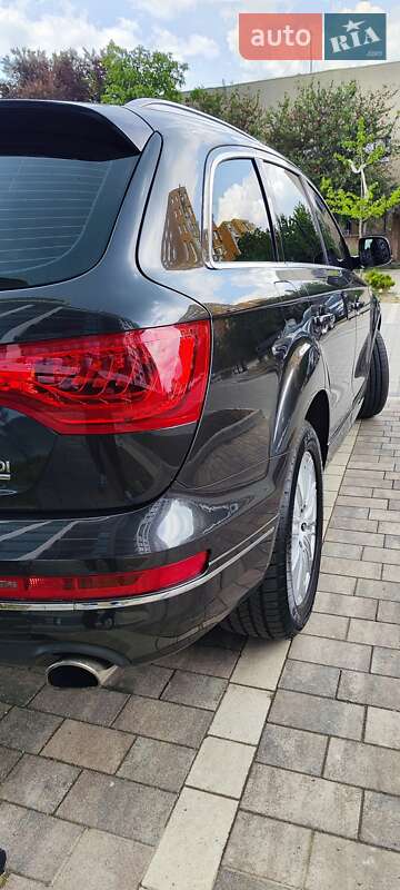 Audi Q7 (2012)