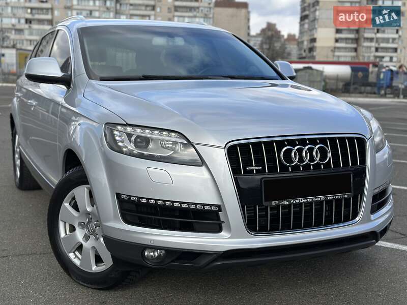 Audi Q7 (2012)