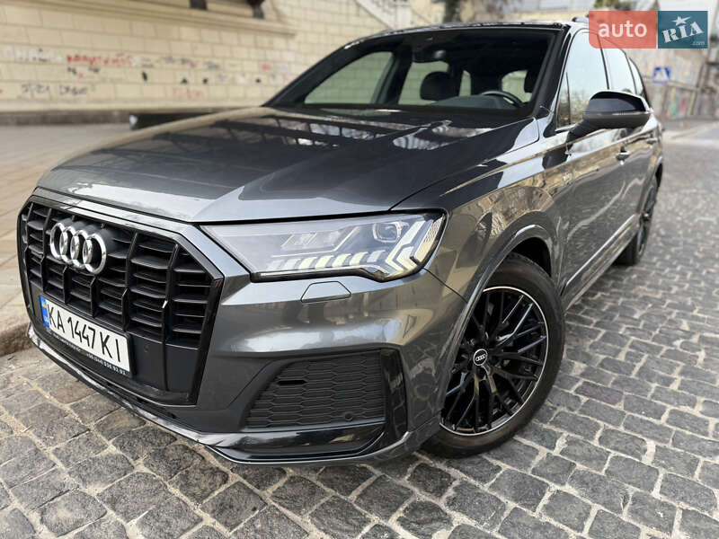 Audi Q7 (2021)
