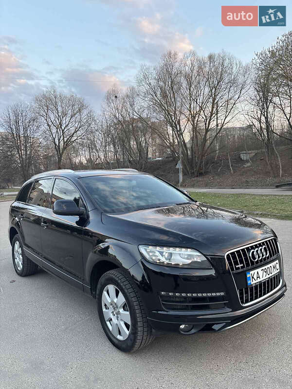 Audi Q7 (2012)