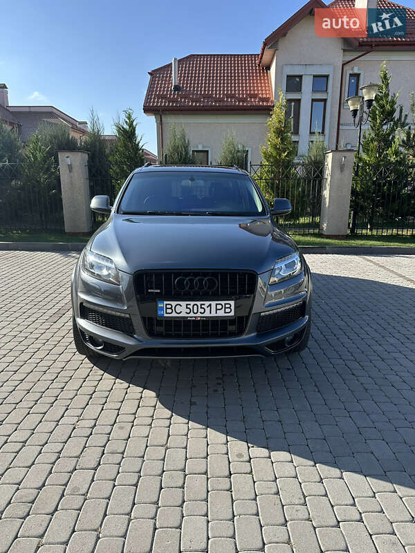 Audi Q7 (2012)