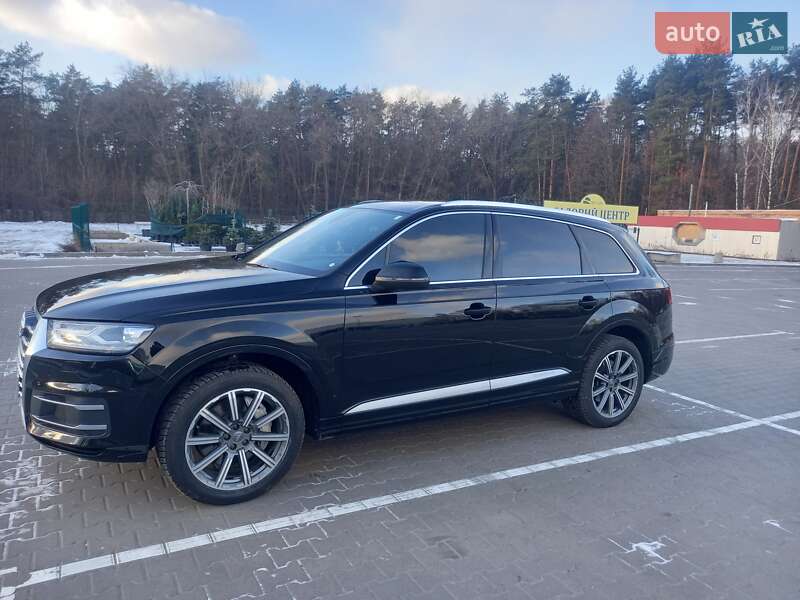 Audi Q7 (2019)