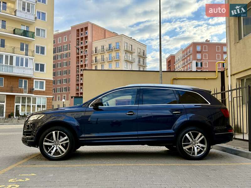 Audi Q7 (2012)