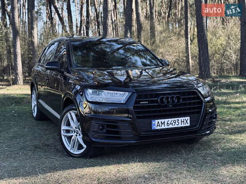 Audi Q7 (2017)
