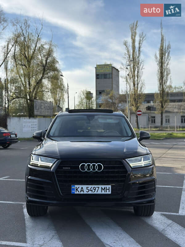 Audi Q7 (2019)
