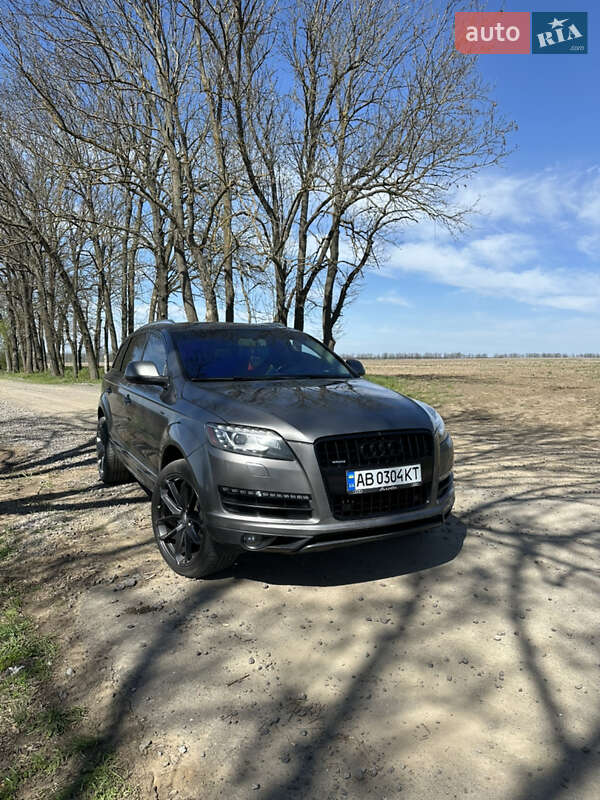 Audi Q7 (2012)