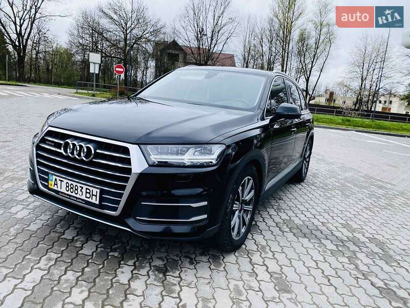 Audi Q7 (2017)