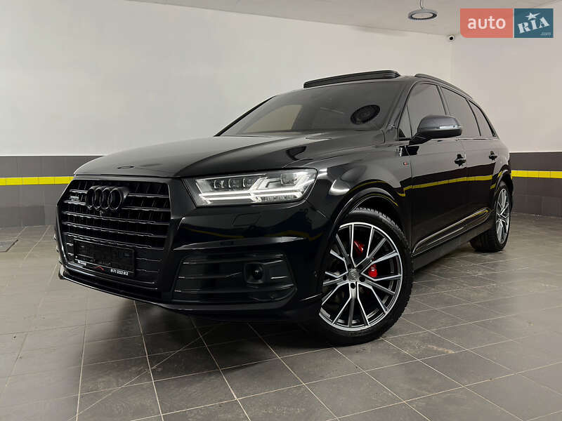 Audi Q7 (2017)