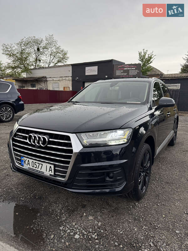 Audi Q7 (2016)