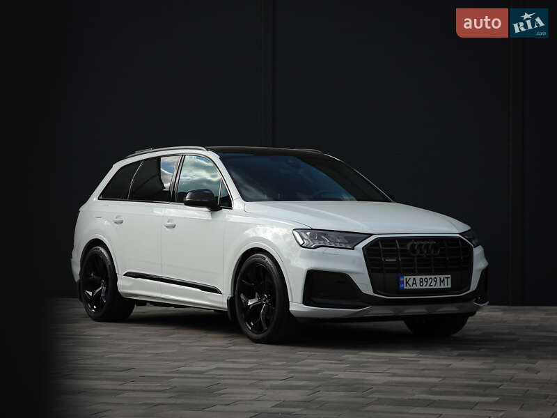 Audi Q7 (2023)