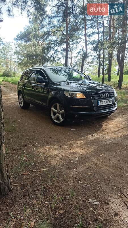 Audi Q7 (2008)
