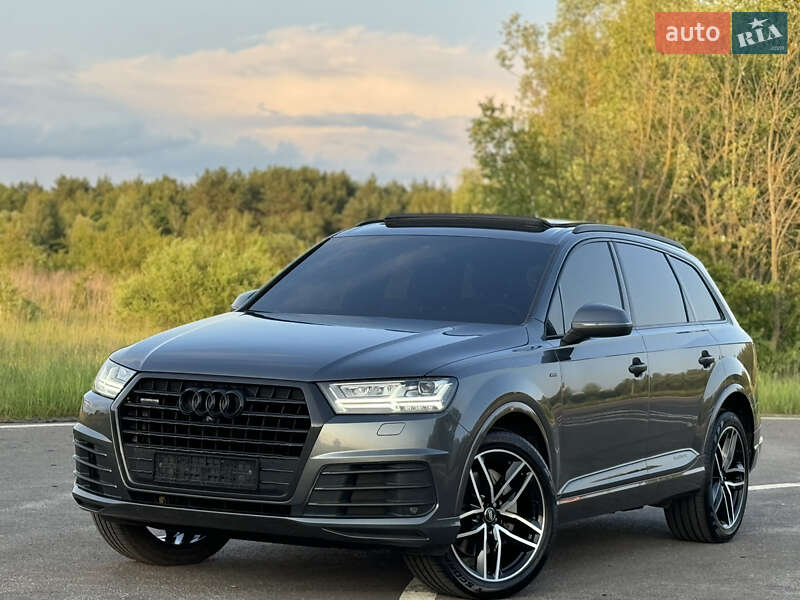 Audi Q7 (2017)