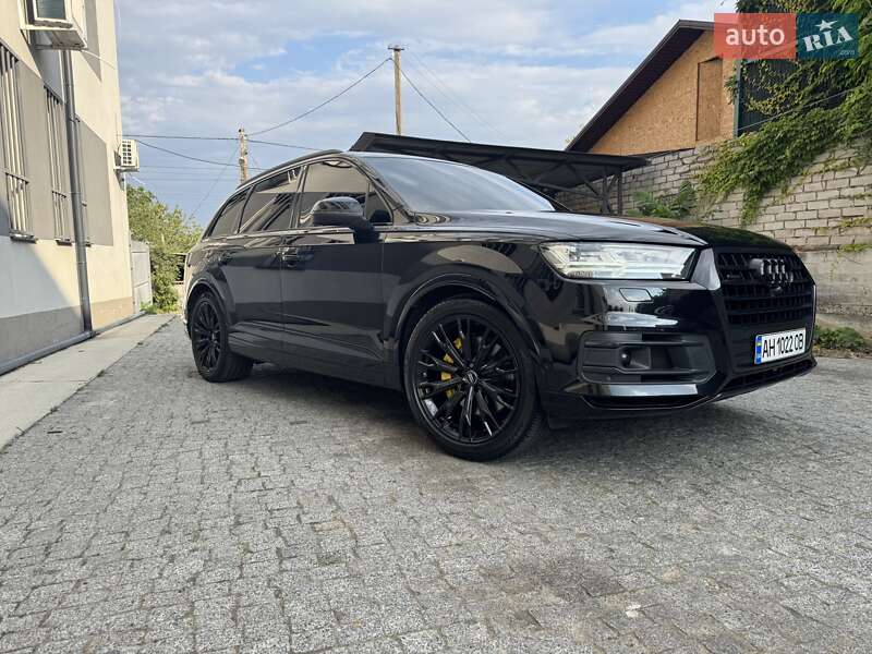 Audi Q7 (2019)