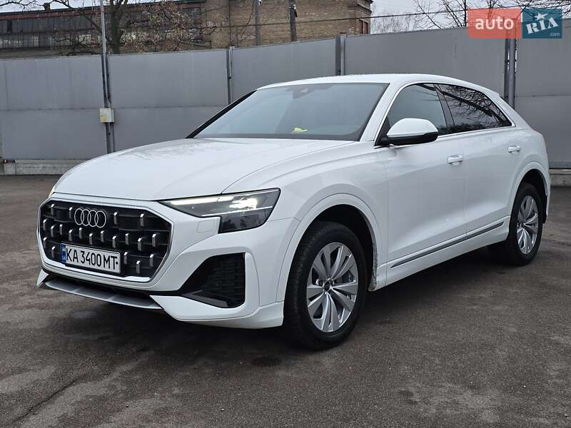 Audi Q8 (2024)