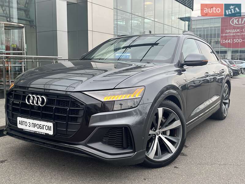 Audi Q8 (2019)