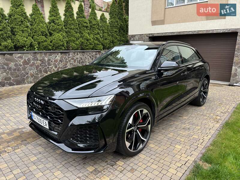 Audi Rs q8 (2021)