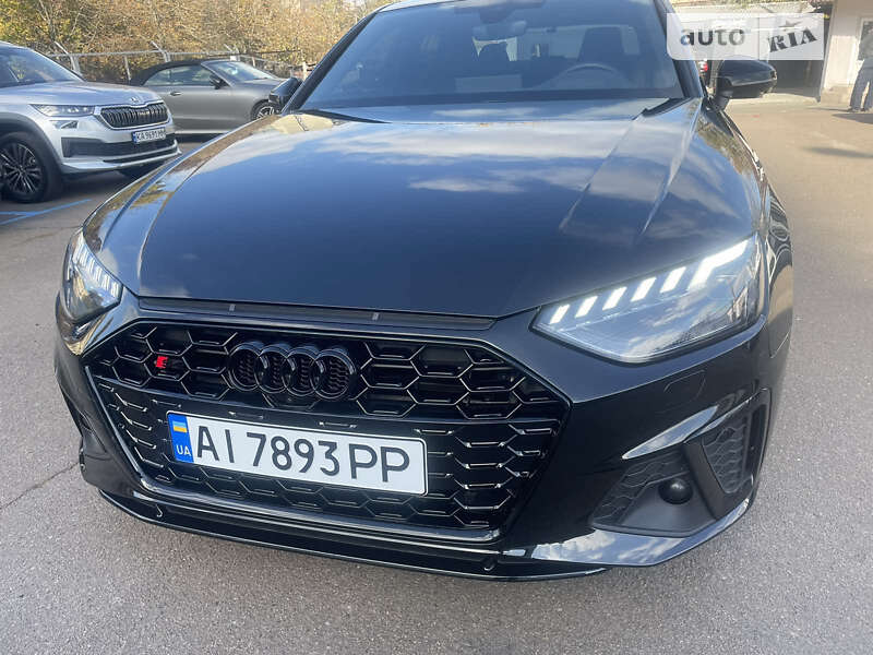 Audi S4 (2023)