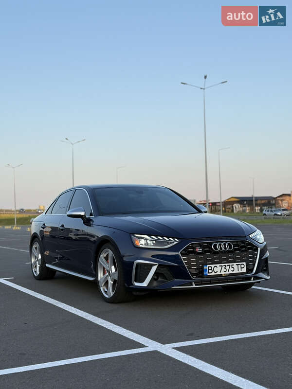 Audi S4 (2023)