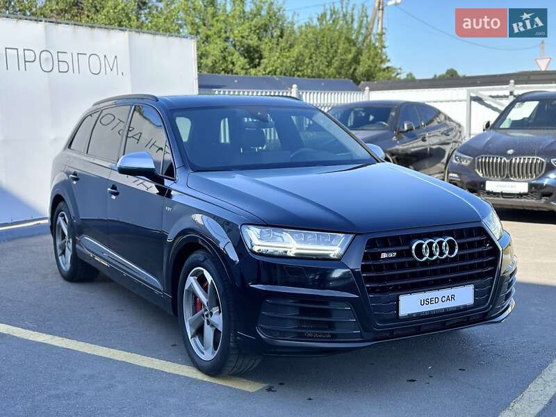 Audi Sq7 (2017)